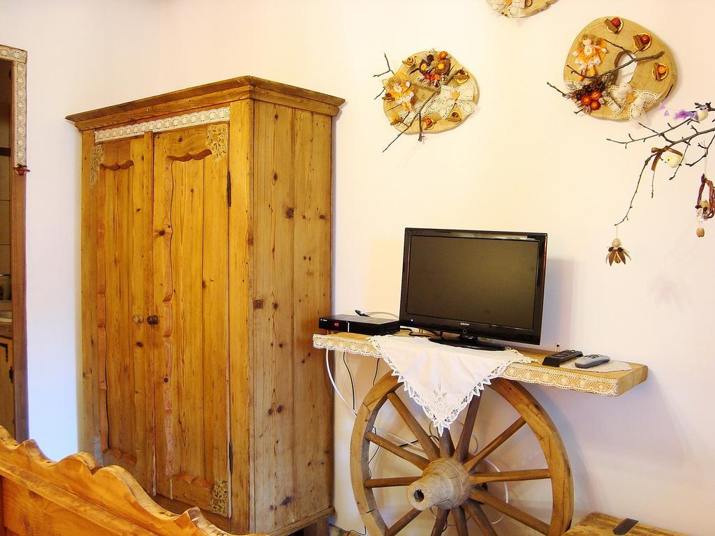 Edes Otthon Vendeghaz Otel Nagyborzsony Oda fotoğraf